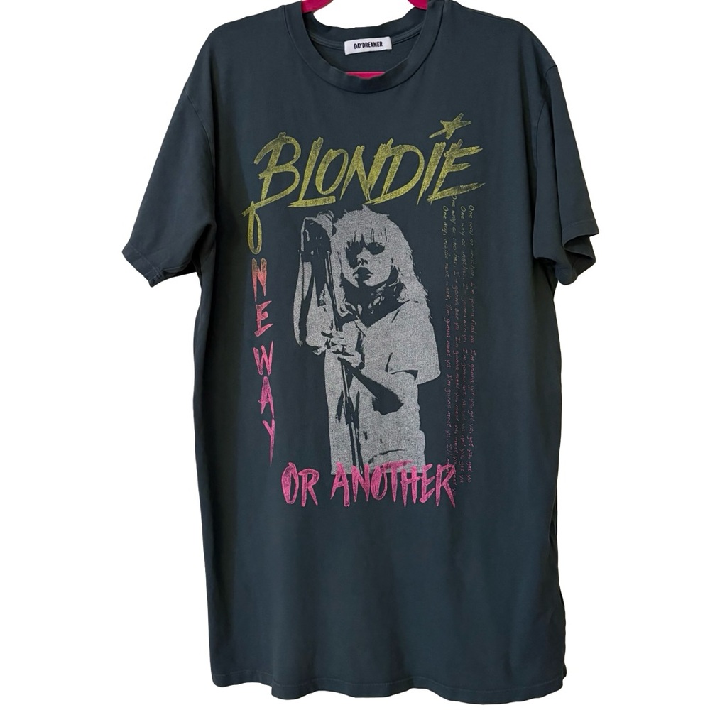 Daydreamer Graphic Tee - Black with Pink and Yellow